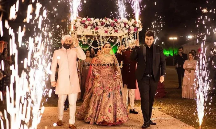 Occasion Solution by Shaizy